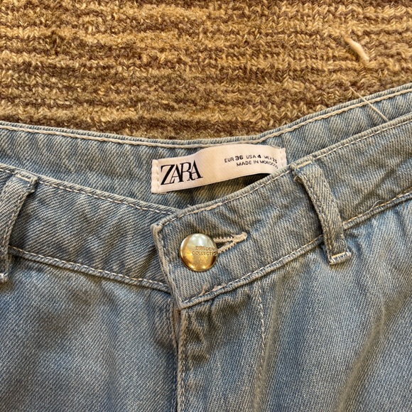 Zara High Rise Denim Cargo Joggers - Picture 4 of 4